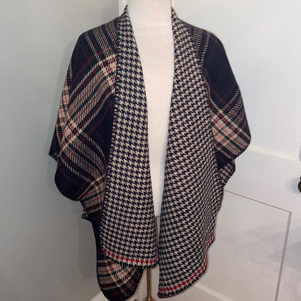 NWT LookByM  Tartan Herringbone Shawl  Scarf